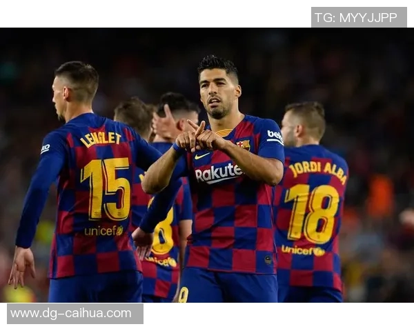 巴塞罗那足球礼品推荐让你与球队更亲密的完美选择